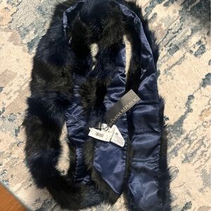 Banana Republic Black and Blue Faux Fur Scarf NWT TAKE @ LOOK